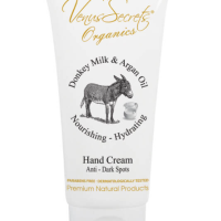 donkey-milk-anti-dark-spot-hand-cream